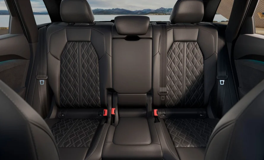 foto890_audi-sq5-galeria-5.webp.webp?v=1761316535?v=1761336228?v=1761336359 foto890_audi-sq5-galeria-5.webp.webp?v=1761316535?v=1761336228?v=1761336359