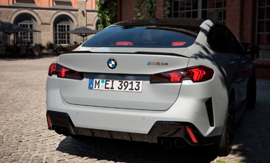 foto890_bmw-m235i-xdrive-design-conteudo%20%281%29.webp.webp?v=1767898617?v=1767899026?v=1767900851