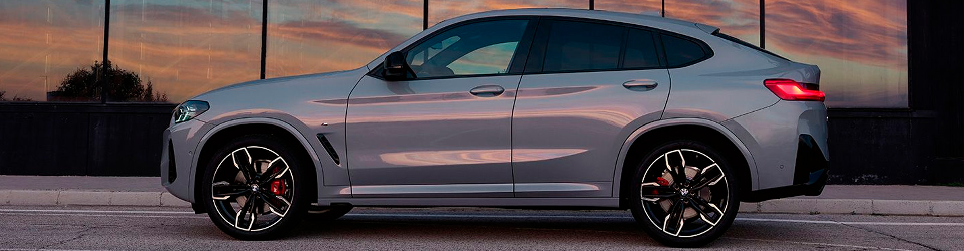 bmw-x4.jpg?v=1760620846?v=1761079372?v=1761079456?v=1761079619?v=1761079996