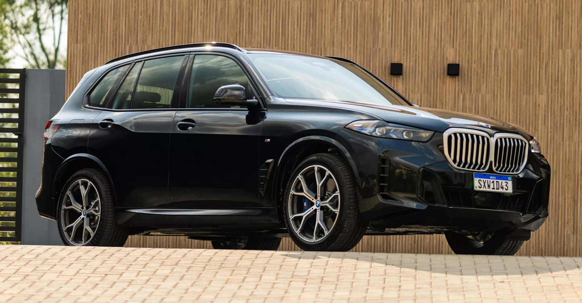 desk-bmw-x5.jpg?v=1761074324?v=1761077858?v=1761078164?v=1761078274?v=1761078387?v=1761078484