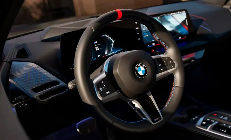 bmw-m135-conteudo-design%20%289%29.webp?v=1776198041