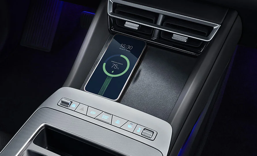 foto890_byd-atto-8-conteudo-7.webp.webp?v=1764855860