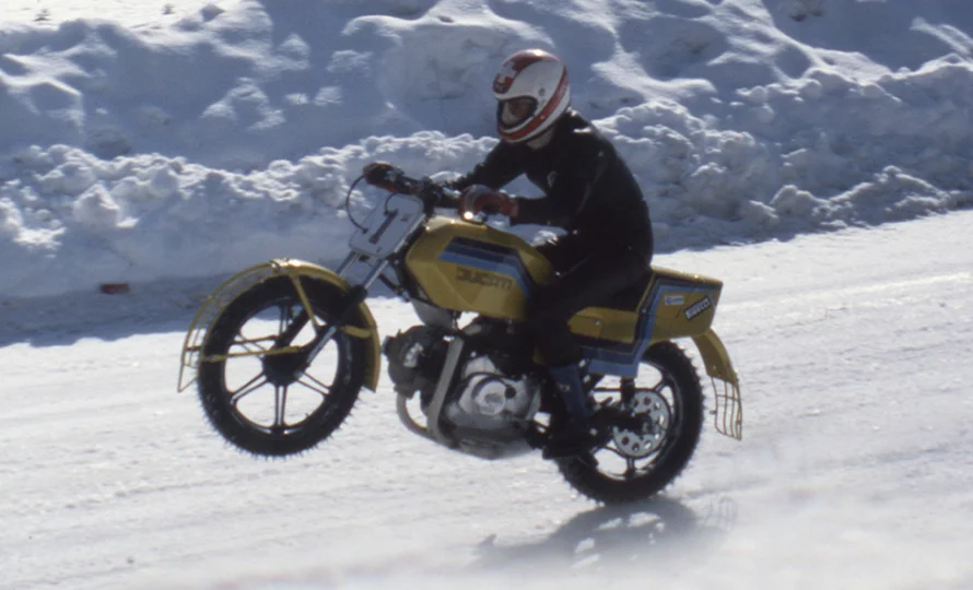 ducati-desertx100-conteudo%20%286%29.webp?v=1781706399