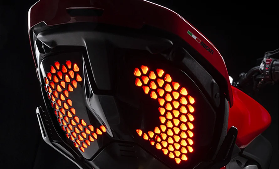 ducati-diavel-v4-conteudo%20%287%29.webp?v=1780498437?v=1780499943