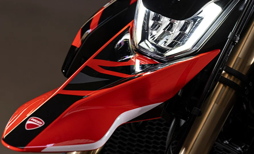 Ducati-Hypermotard-Mono-DWP24-Overview-carouse-imgtxt-677x740-04