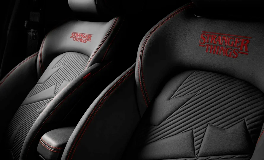 foto890_fiat-pulse-abarth-stranger-things-conteudo-2.webp.webp?v=1761919654?v=1761920336?v=1761920595?v=1761922675?v=1761922987 foto890_fiat-pulse-abarth-stranger-things-conteudo-2.webp.webp?v=1761919654?v=1761920336?v=1761920595?v=1761922675?v=1761922987