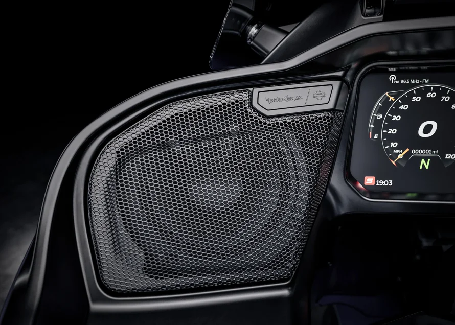 foto890_harleydavidson-roadglidelimited-conteudo-desempenho%20%282%29.webp.webp?v=1771847331