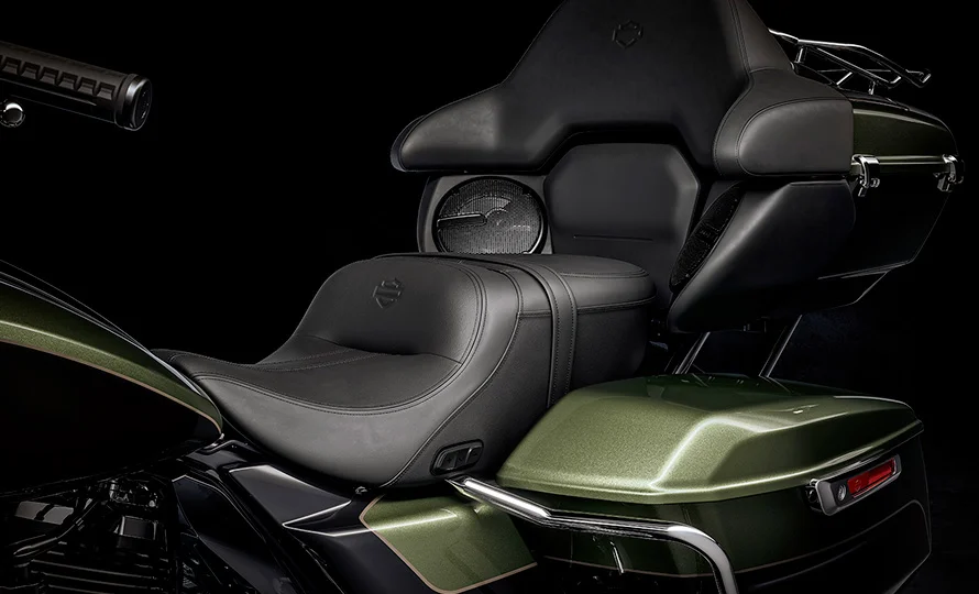 foto890_harleydavidson-streetglidelimited-conteudo-design%20%283%29.webp.webp?v=1771863004