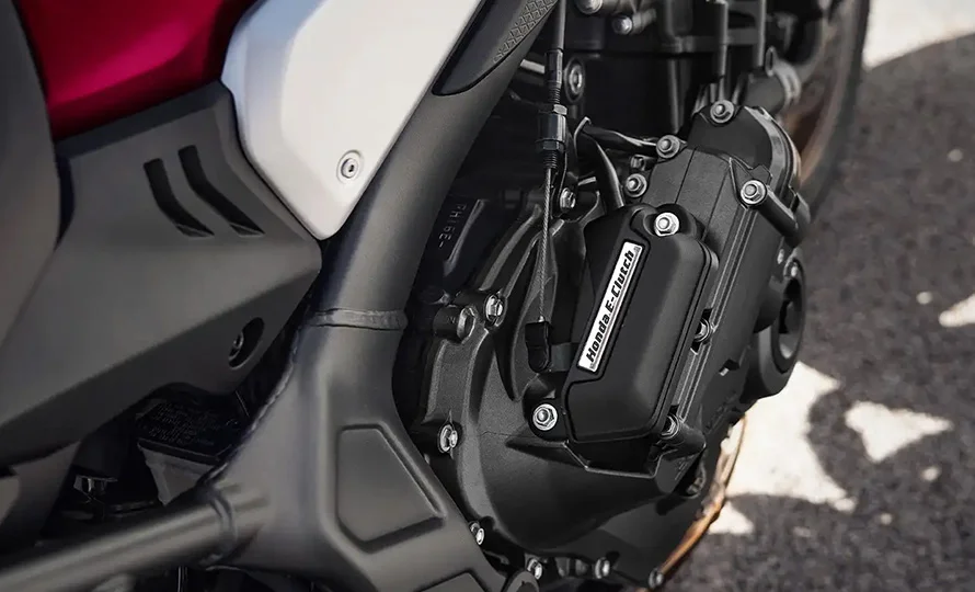 foto890_honda-cb650r-tecnologia-conteudo%20%284%29.webp foto890_honda-cb650r-tecnologia-conteudo%20%284%29.webp