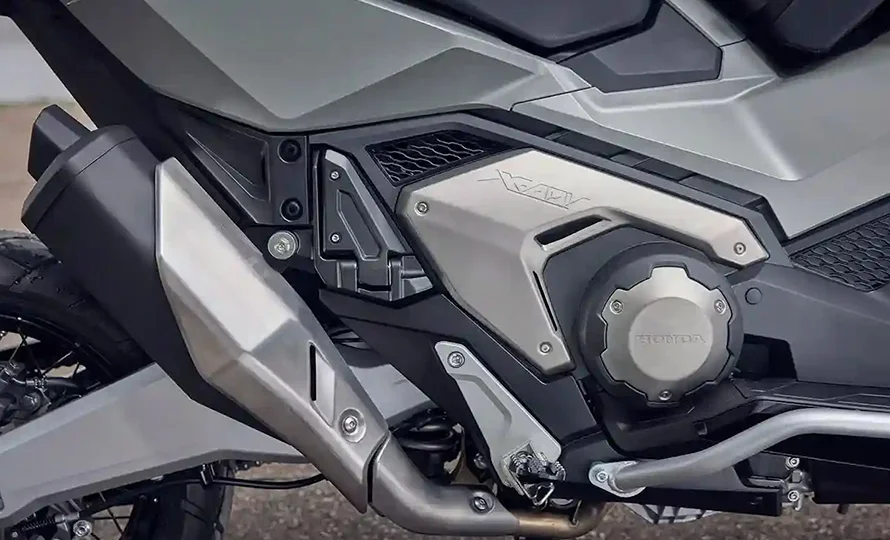 foto890_honda-x-adv-conteudo%20%284%29.webp.webp?v=1774964185