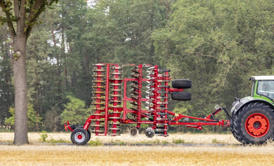 foto890_horsch-joker-rt-conteudo-9.webp.webp?v=1765371526?v=1765372865?v=1765386759?v=1765472281?v=1766080416