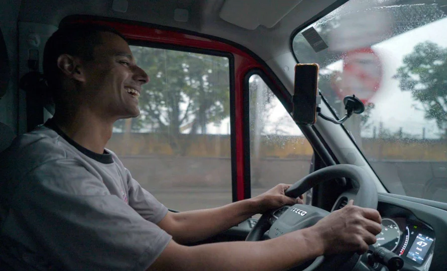 foto890_iveco-daily-cabine-conteudo-9.webp.webp?v=1763058230