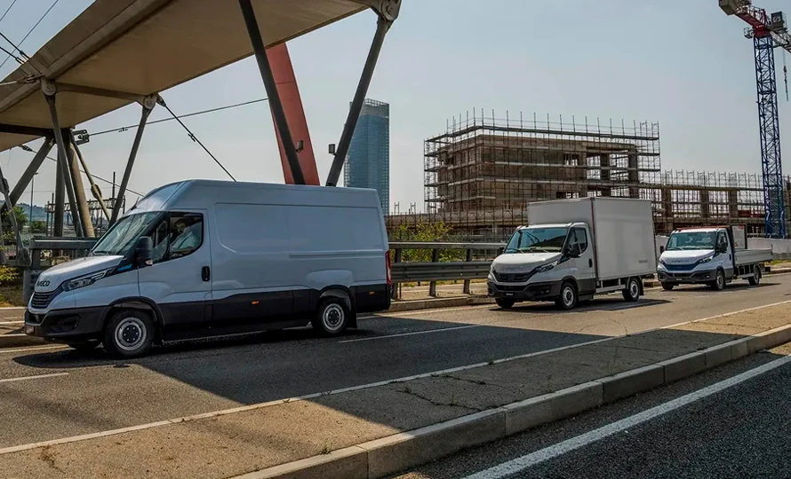 foto890_iveco-edaily-conteudo-8.webp.webp?v=1763123694?v=1763123800