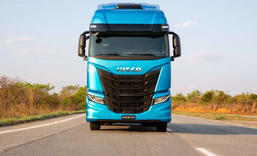foto890_iveco-sway4x2-conteudo-12.webp.webp?v=1763387224