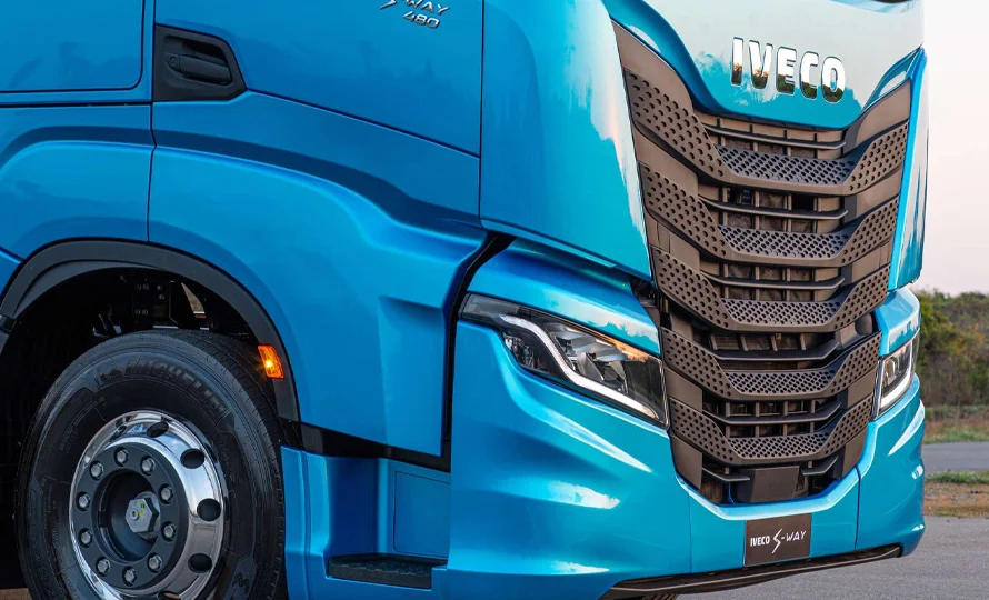 foto890_iveco-sway4x2-conteudo-14.webp.webp?v=1763387224