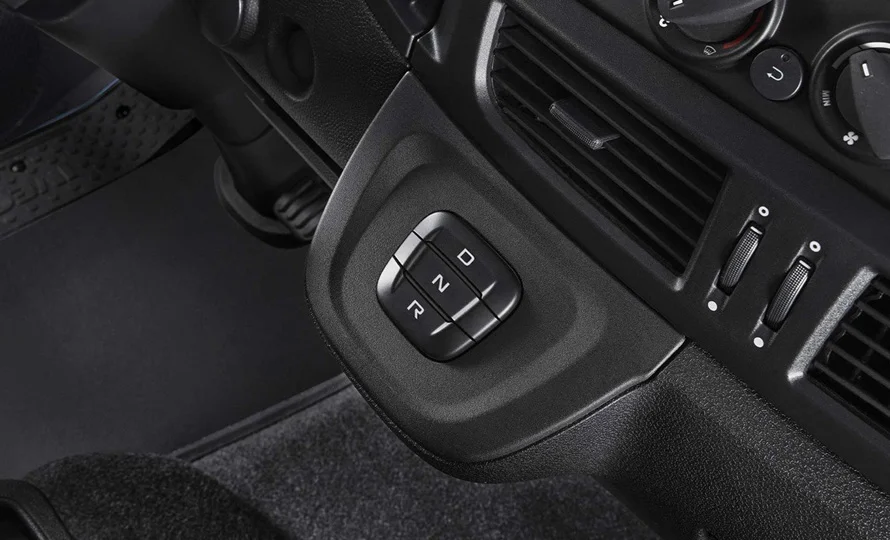 foto890_iveco-tector9-15t-conteudo-1.webp.webp?v=1763054692?v=1767014553?v=1767644079