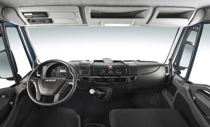 foto890_iveco-tector9-15t-conteudo-5.webp.webp?v=1763054692?v=1767014553?v=1767644079