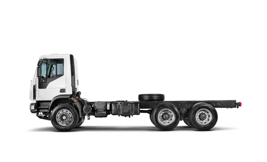 foto890_iveco-tector9-15t-conteudo-7.webp.webp?v=1763054692?v=1767014553?v=1767644079