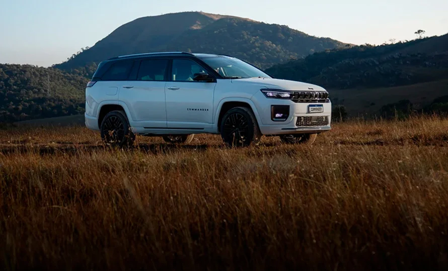 jeep-commander-conteudo-destaques%20%282%29.webp?v=1776455435?v=1776458971?v=1776459102?v=1776459391