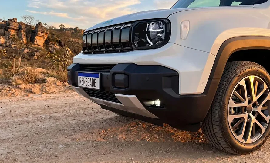 foto890_jeep-renegade-conteudo-design.webp.webp?v=1774985857?v=1774986978