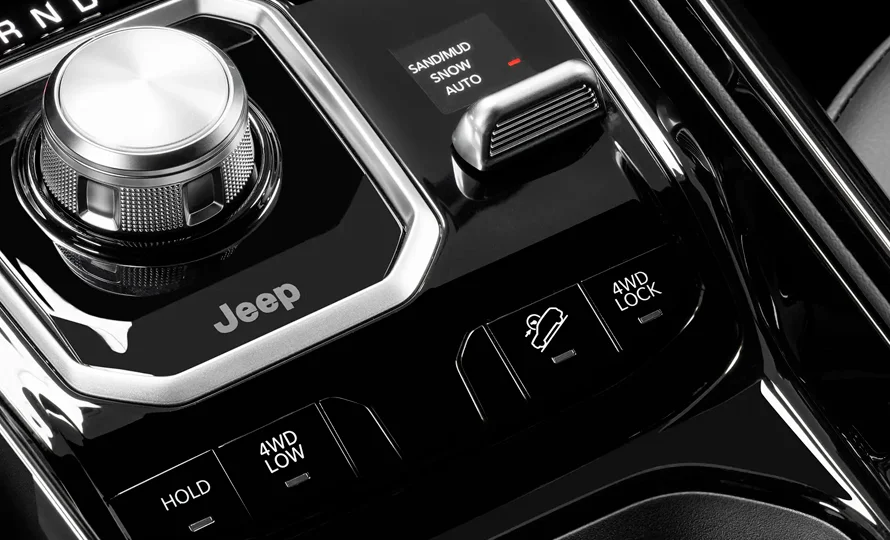 foto890_jeep-commander-conteudo-dna-4.webp.webp?v=1755622833?v=1755626077?v=1755626602?v=1755626831?v=1755626983?v=1755627132 foto890_jeep-commander-conteudo-dna-4.webp.webp?v=1755622833?v=1755626077?v=1755626602?v=1755626831?v=1755626983?v=1755627132