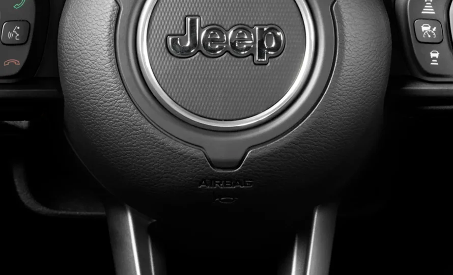 foto890_jeep-wrangler-conteudo-seguranca-4.webp.webp?v=1756214868 foto890_jeep-wrangler-conteudo-seguranca-4.webp.webp?v=1756214868