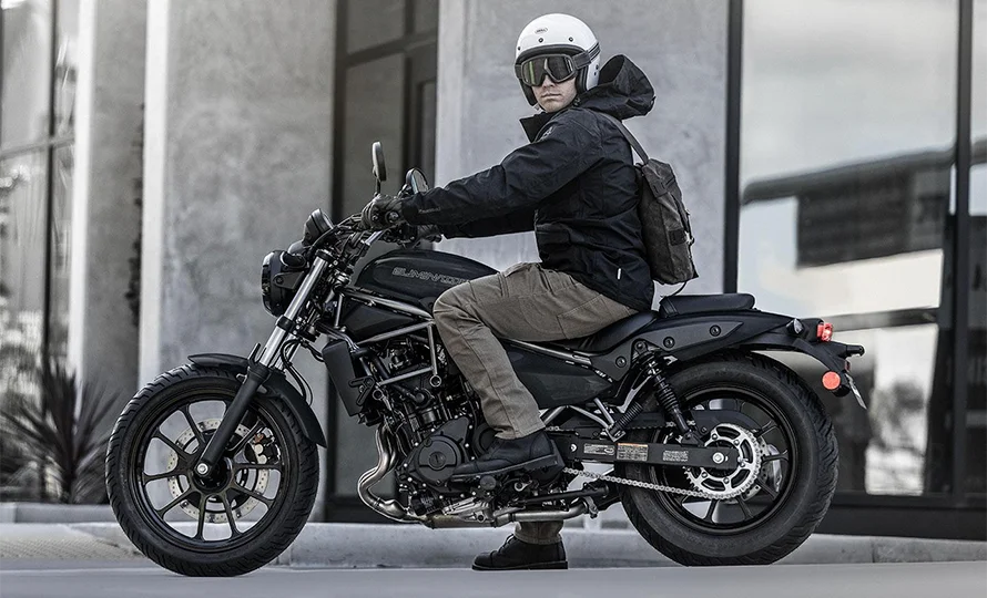 foto890_kawasaki-eliminator500se-destaques-conteudo%20%2823%29.webp.webp?v=1764253818?v=1765548865?v=1767811813