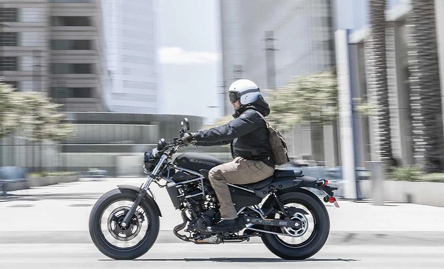 foto890_kawasaki-eliminator500se-destaques-conteudo%20%2824%29.webp.webp?v=1764253818?v=1765548865?v=1767811813