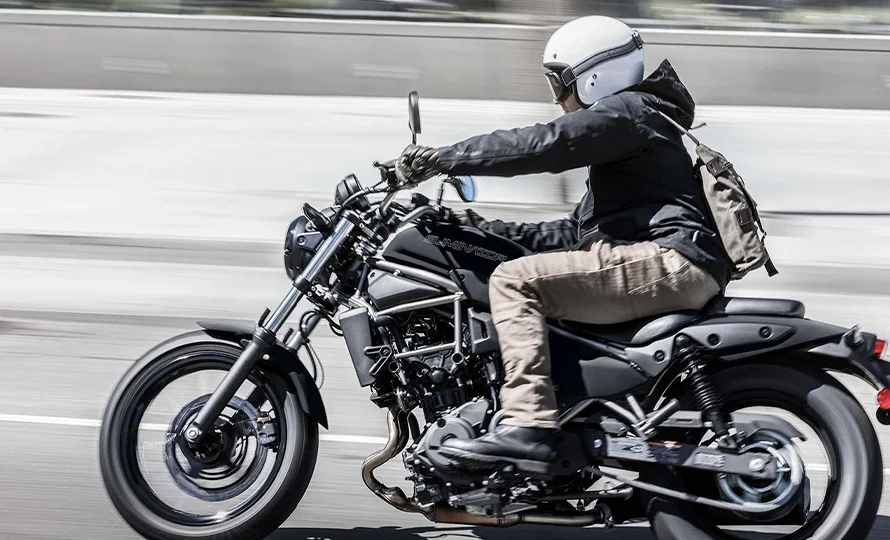 foto890_kawasaki-eliminator500se-destaques-conteudo%20%2829%29.webp.webp?v=1764253818?v=1765548865?v=1767811813