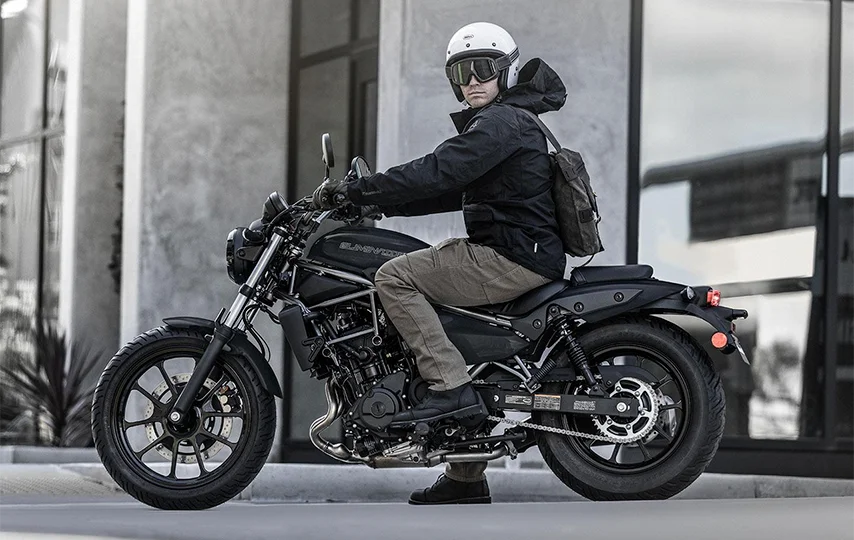 foto890_kawasaki-eliminator500-recursos-conteudo%20%286%29.webp.webp?v=1764253816?v=1765548663?v=1767811810