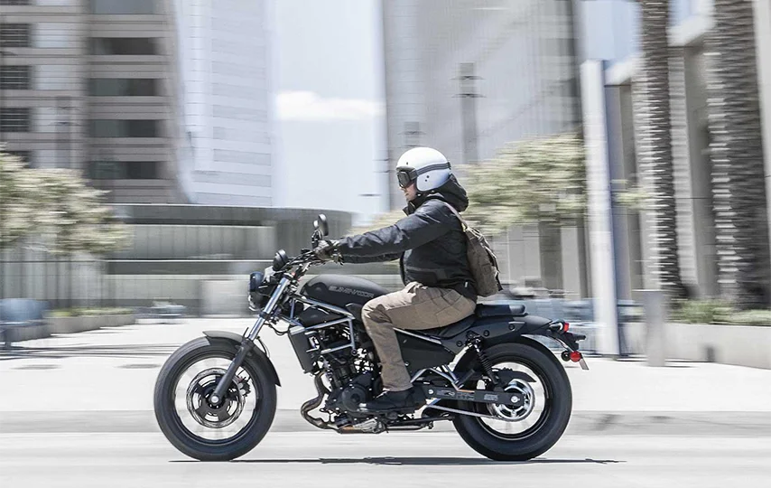 foto890_kawasaki-eliminator500-recursos-conteudo%20%287%29.webp.webp?v=1764253816?v=1765548663?v=1767811810