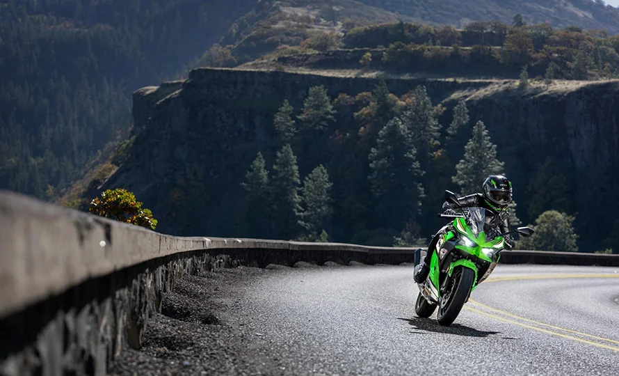 foto890_kawasaki-ninja-500SEKRT-destaques-conteudo%20%2810%29.webp.webp?v=1764081906?v=1764082263?v=1765545056?v=1767810280