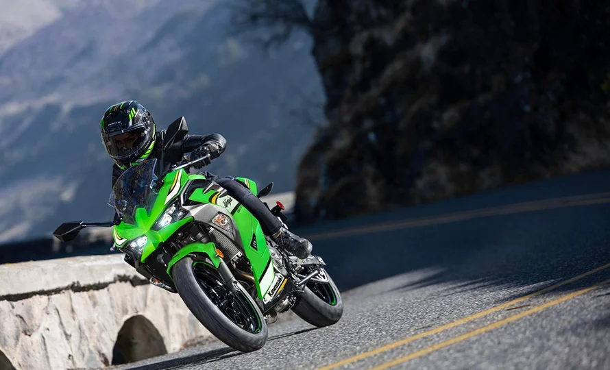 foto890_kawasaki-ninja-500SEKRT-destaques-conteudo%20%286%29.webp.webp?v=1764081906?v=1764082263?v=1765545056?v=1767810280