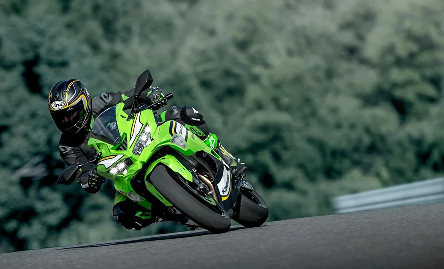 foto890_kawasaki-ninjazx4rr-recursos-conteudo%20%281%29.webp.webp?v=1764264662?v=1764265781?v=1765546299?v=1767810286