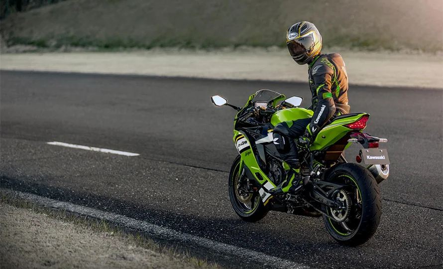 foto890_kawasaki-ninjazx4rr-recursos-conteudo%20%2810%29.webp.webp?v=1764264662?v=1764265781?v=1765546299?v=1767810286