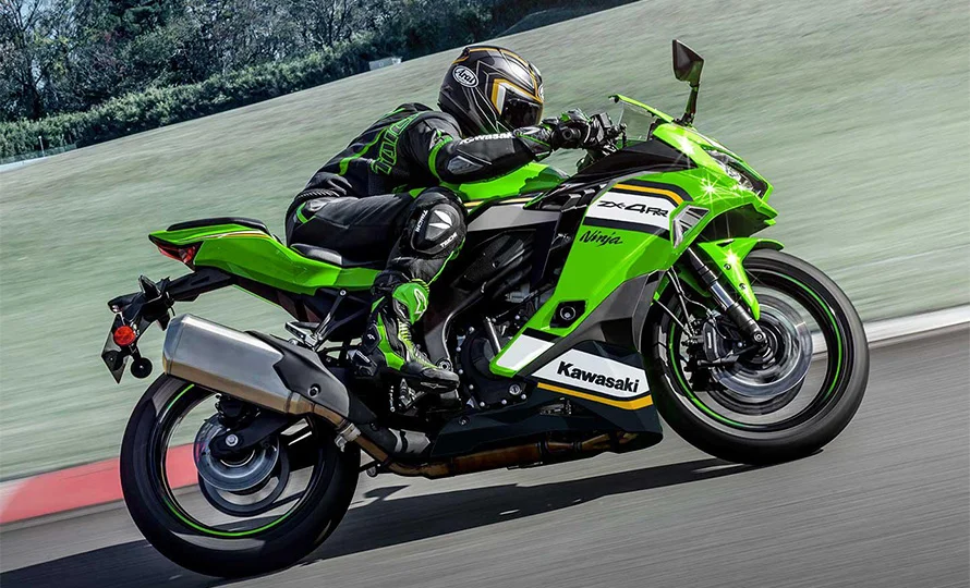 foto890_kawasaki-ninjazx4rr-recursos-conteudo%20%2819%29.webp.webp?v=1764264662?v=1764265781?v=1765546299?v=1767810286