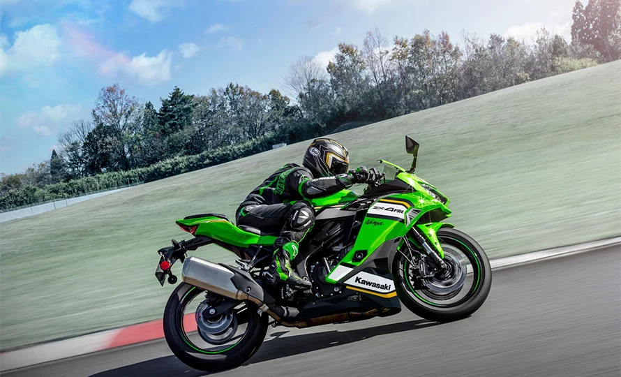 foto890_kawasaki-ninjazx4rr-recursos-conteudo%20%285%29.webp.webp?v=1764264662?v=1764265781?v=1765546299?v=1767810286