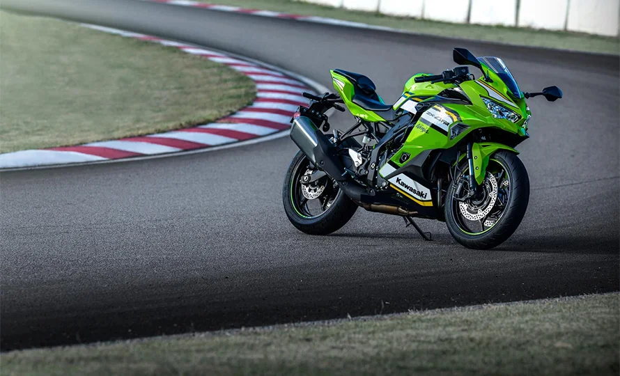 foto890_kawasaki-ninjazx4rr-recursos-conteudo%20%287%29.webp.webp?v=1764264662?v=1764265781?v=1765546299?v=1767810286