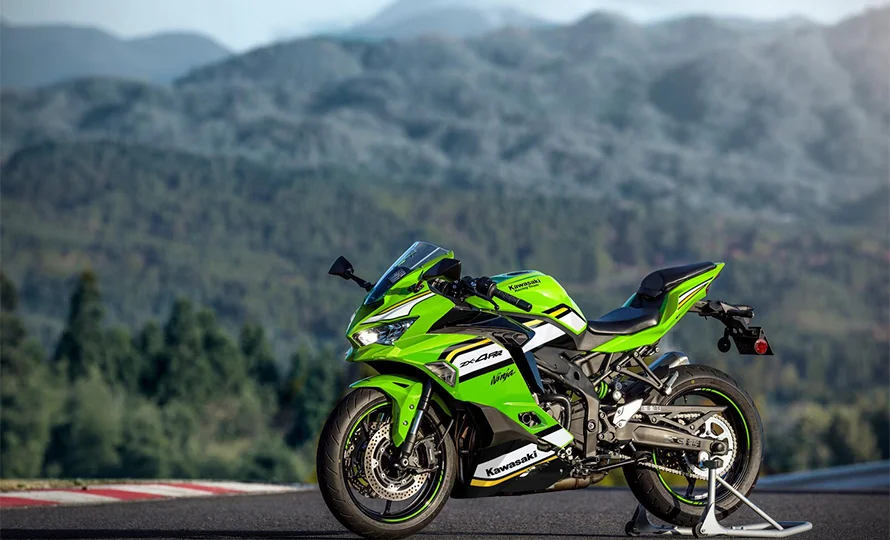 foto890_kawasaki-ninjazx4rr-recursos-conteudo%20%288%29.webp.webp?v=1764264662?v=1764265781?v=1765546299?v=1767810286