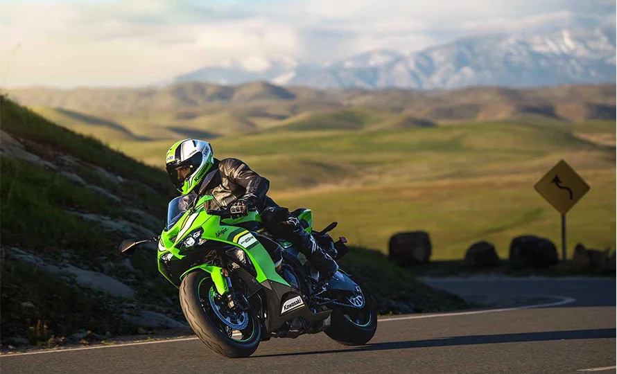 foto890_kawasaki-ninjazx6r-recursos-conteudo%20%2815%29.webp.webp?v=1764265159?v=1764265745?v=1765546448?v=1767810288