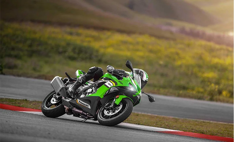 foto890_kawasaki-ninjazx6r-recursos-conteudo%20%2823%29.webp.webp?v=1764265159?v=1764265745?v=1765546448?v=1767810288