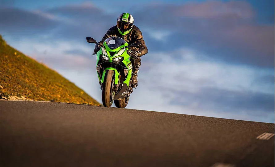 foto890_kawasaki-ninjazx6r-recursos-conteudo%20%2824%29.webp.webp?v=1764265159?v=1764265745?v=1765546448?v=1767810288