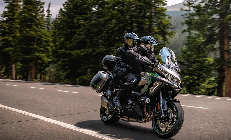 foto890_kawasaki-versys1100se-recursos-conteudo%20%283%29.webp.webp?v=1764507788?v=1764509845?v=1766001051?v=1767815279