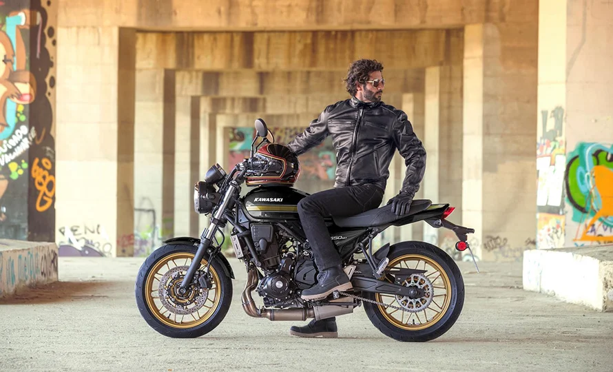 foto890_kawasaki-z650rs-recursos-conteudo%20%281%29.webp.webp?v=1764003499?v=1764076858?v=1764078312?v=1765555730?v=1765556425?v=1765562965?v=1767813950