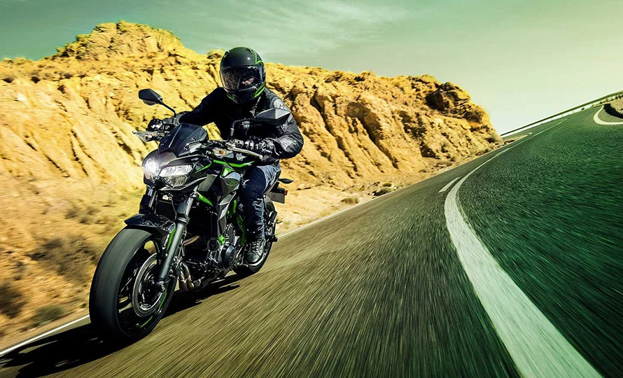 foto890_kawasaki-z650-recursos-conteudo%20%283%29.webp.webp?v=1764076489?v=1764077606?v=1765555728?v=1765563949?v=1767813951