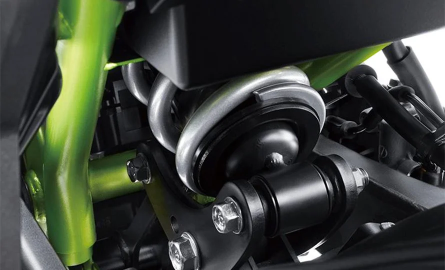 foto890_kawasaki-z650-recursos-conteudo%20%287%29.webp.webp?v=1764076489?v=1764077606?v=1765555728?v=1765563949?v=1767813951