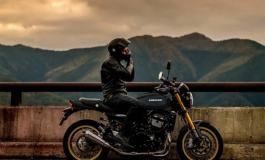 foto890_kawasaki-z900rs-recursos-conteudo%20%282%29.webp.webp?v=1764255165?v=1764506392?v=1765564795?v=1767813971?v=1767814998