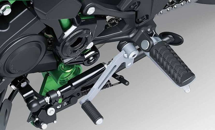 foto890_kawasaki-z900se-recursos-conteudo%20%2819%29.webp.webp?v=1764080147?v=1764080953?v=1764506384?v=1765564798?v=1765650235?v=1767815270