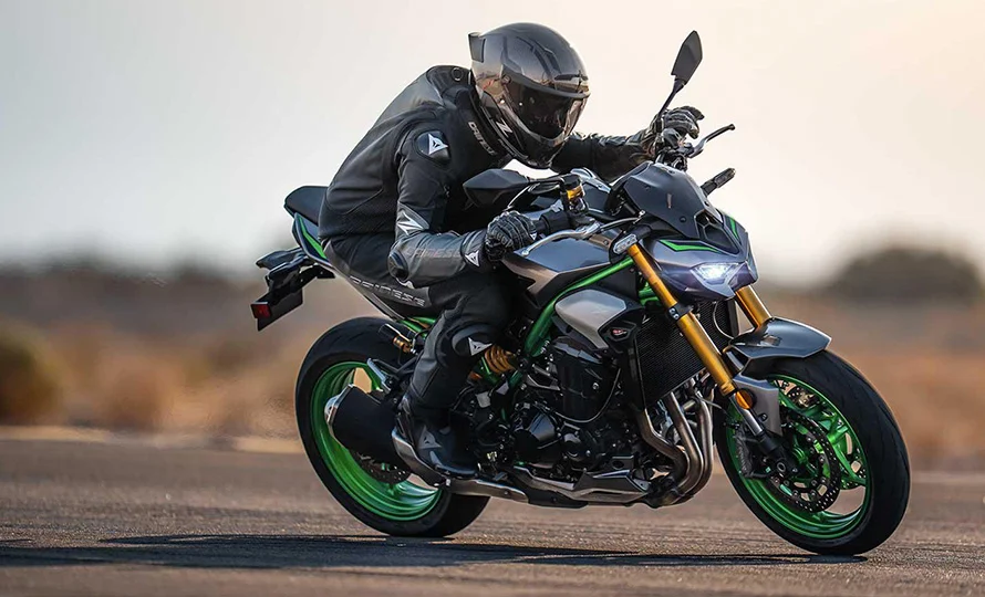 foto890_kawasaki-z900-recursos-conteudo%20%281%29.webp.webp?v=1764078349?v=1765564786?v=1767813963