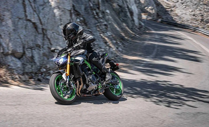 foto890_kawasaki-z900-recursos-conteudo%20%2814%29.webp.webp?v=1764078349?v=1765564786?v=1767813963